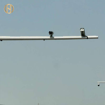 مثمنة الشكل الصلب CCTV القطب 3-20M تصاعد ارتفاع مقاومة الرياح