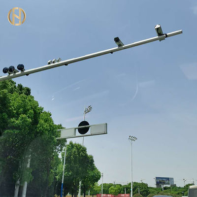 شراء 3M 4.5M 5M 6M ضوء المرور القطب دائم للوحة إشارة الضوء في الطريق online manufacture