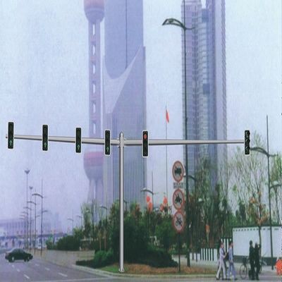 شراء أخضر أصفر أحمر ضوء القطب 3M 6M الجلفنة بالغمس الساخن / سطح طلاء المسحوق online manufacture