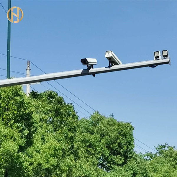 القطب CCTV الصلب المقاوم للرياح متانة عالية مع شهادة ISO 9001